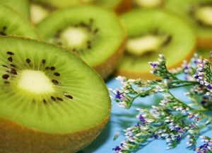 Kiwifruit as Benefits Of Different Juices For Weight Loss